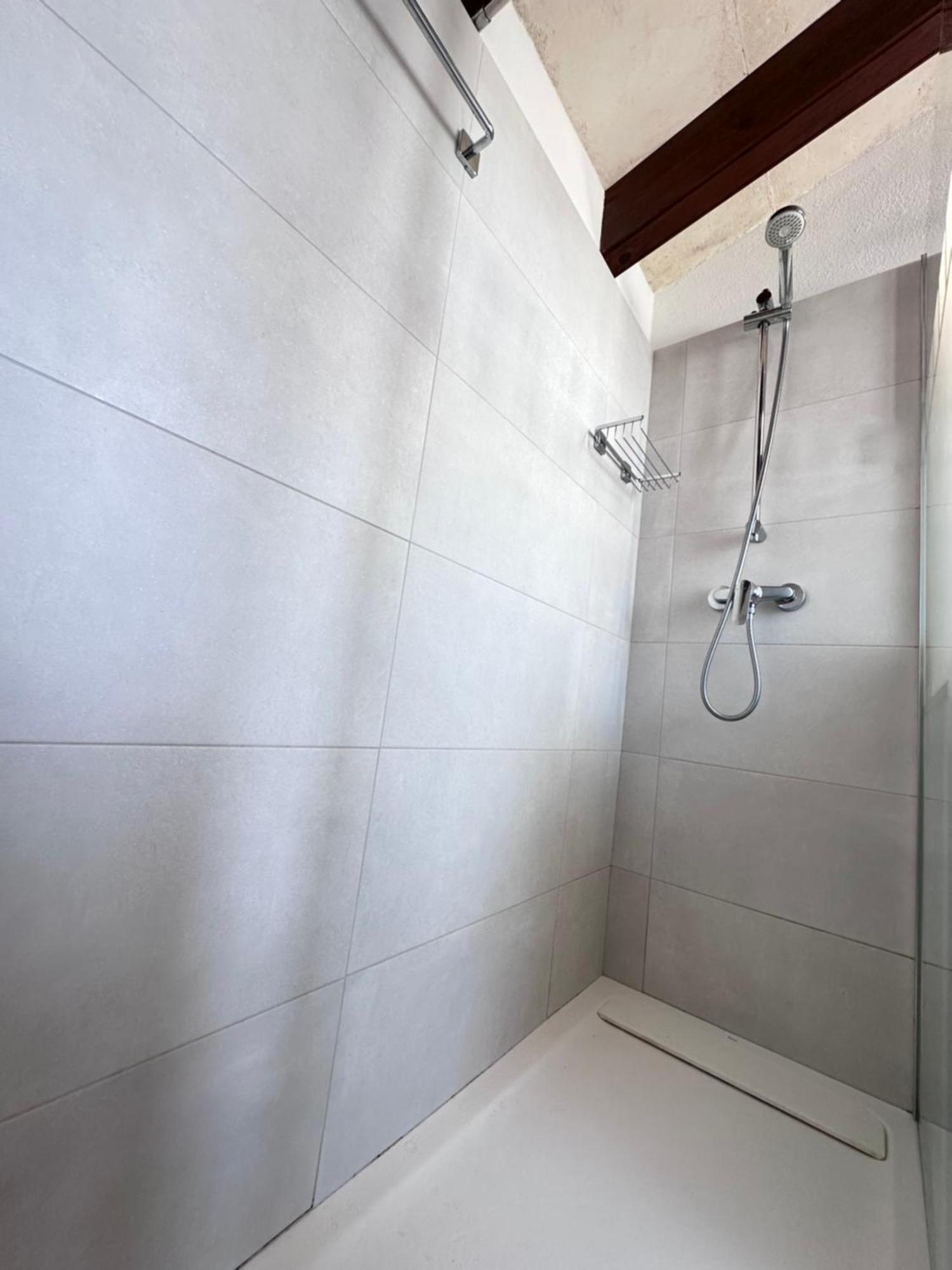 Menorcan Villa, Seaviews, Private Pool & Lush Yard Vil·la